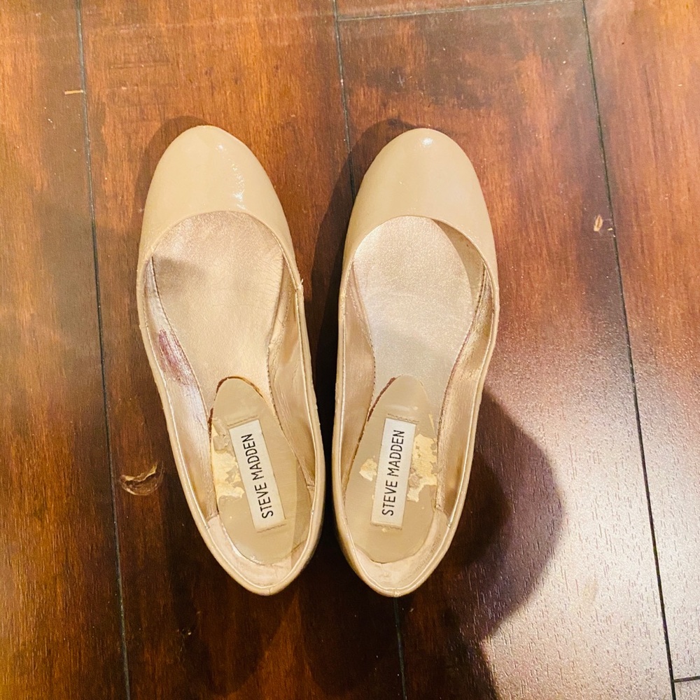 Steve Madden nude heaven flats.
